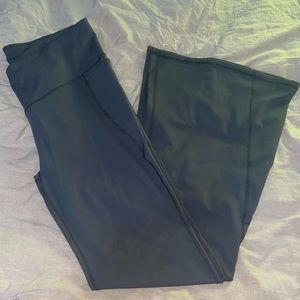 Fabletics flare legging *new*